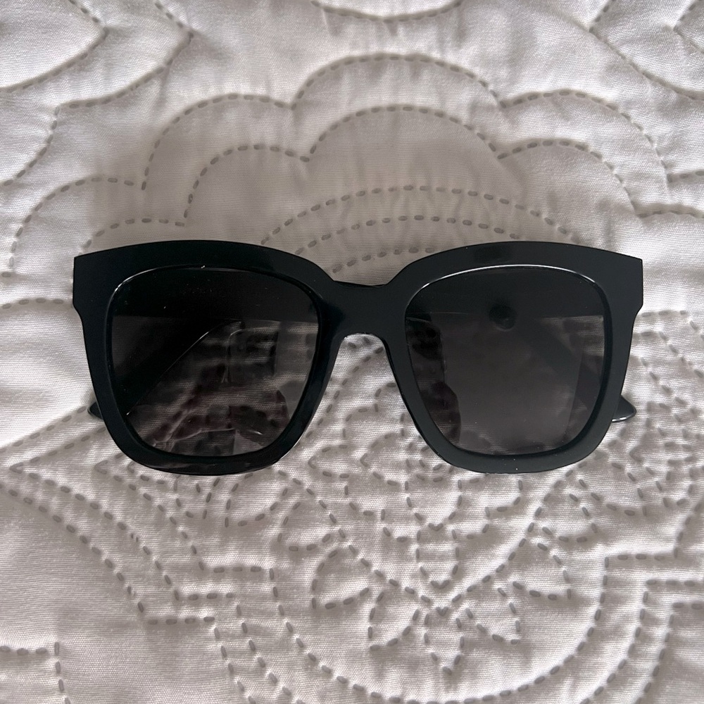 Gentle Monster Dreamer Hoff Sunglasses